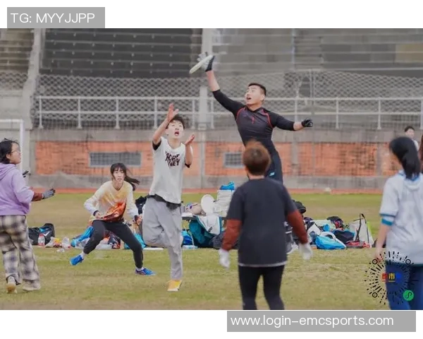 实时新闻上海飞盘队飞盘意识排名创历史新高引发广泛关注与讨论